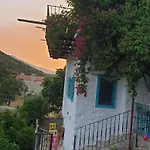 Guenesli Tepe Datca Gæstehus