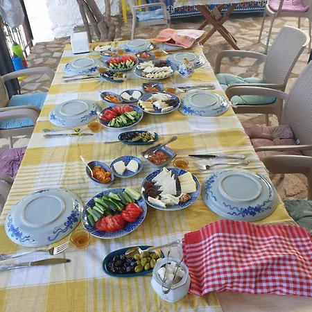 Pensjonat Guenes Butik Datca