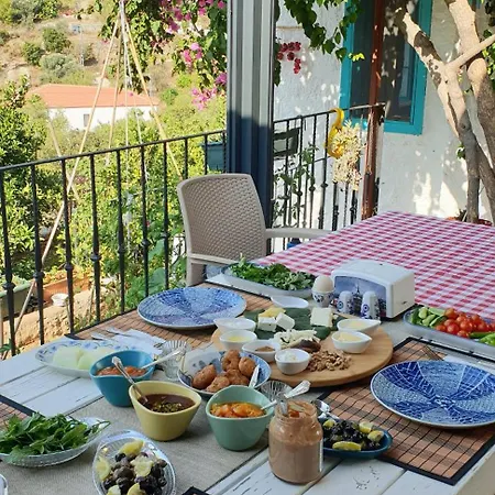 Casa de hóspedes Güneş Butik Datça 3*