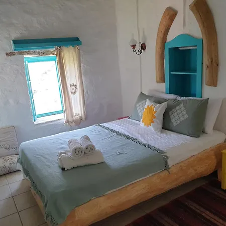 Güneş Butik Datça 3*